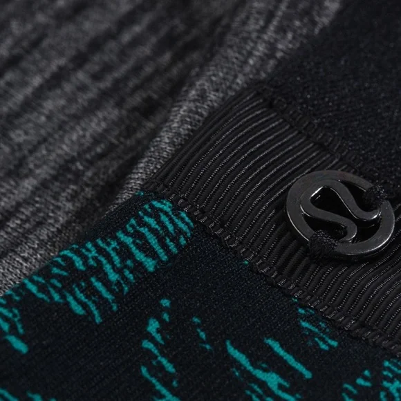 Lululemon Fringe Fighter Headband Thrive Viridian Green Black / Heathered Black - Picture 3 of 7